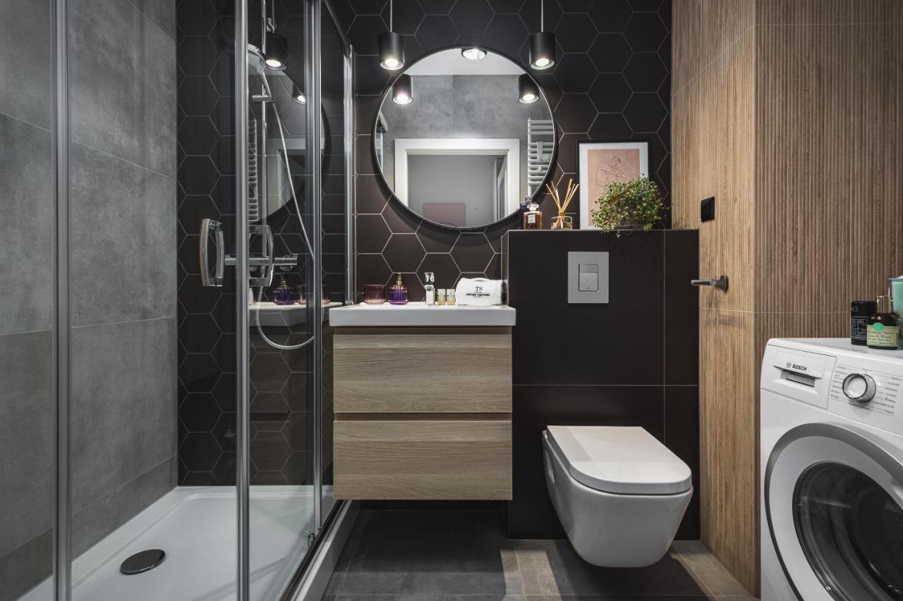 Ts New Town Apartments Щецин Экстерьер фото